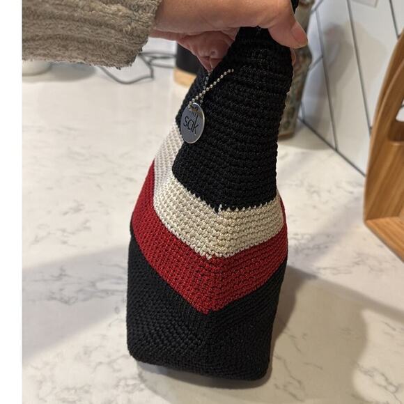 The Sak red black white woven shoulder bag beach summer bohemian earthy artsy - Picture 5 of 8